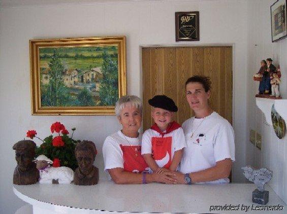 Town House Motel วินเนมัคกา ภายนอก รูปภาพ